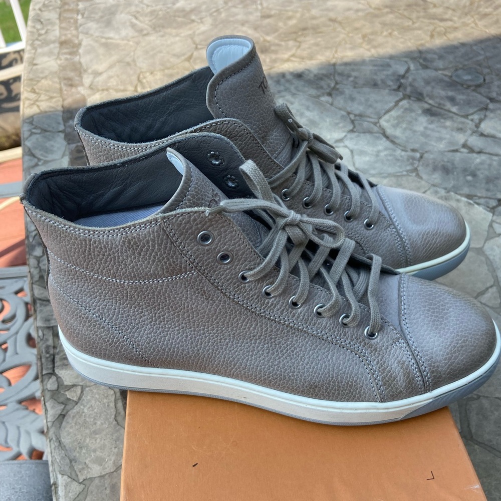 Tods Mens suede desert boot